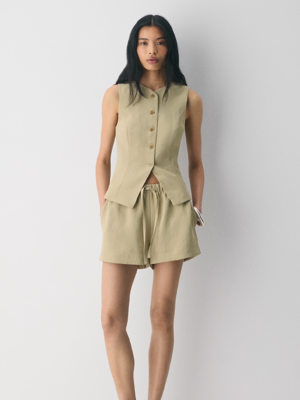 Aritzia Martini Olive Regal Vest